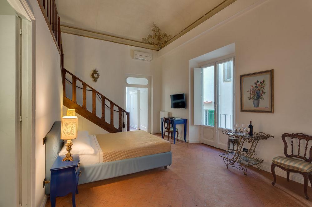 Residenza D'Epoca Borgo Albizi Hotel Florença Exterior foto
